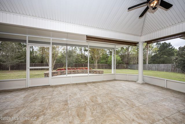 6212 Olde Magnolia Drive, Ocean Springs, MS 39564