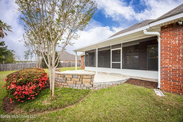 6212 Olde Magnolia Drive, Ocean Springs, MS 39564