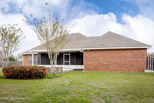 6212 Olde Magnolia Drive, Ocean Springs, MS 39564