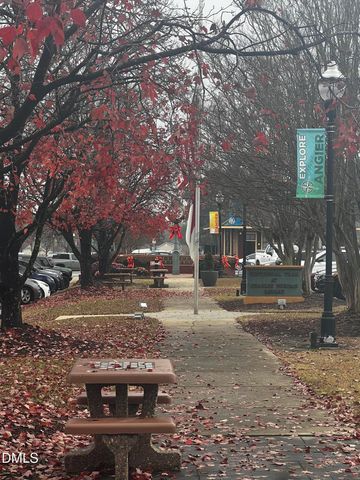 407 N Willow Street, Angier, NC 27501