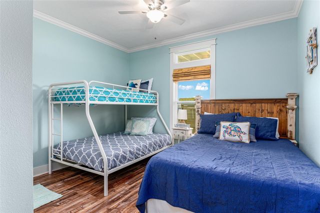 977 Clara Street, Crystal Beach, TX 77650