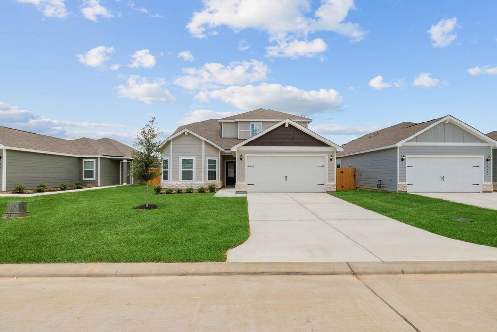 25522 Blooming Hazel Drive, Cleveland, TX 77328