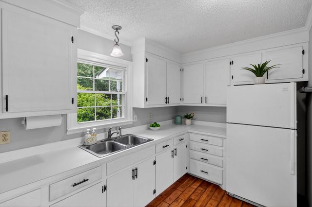 1824 Highway 61, Ridgeville, SC 29472