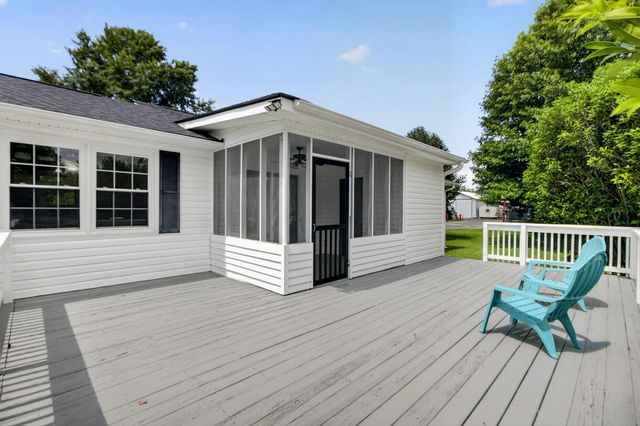 1824 Highway 61, Ridgeville, SC 29472