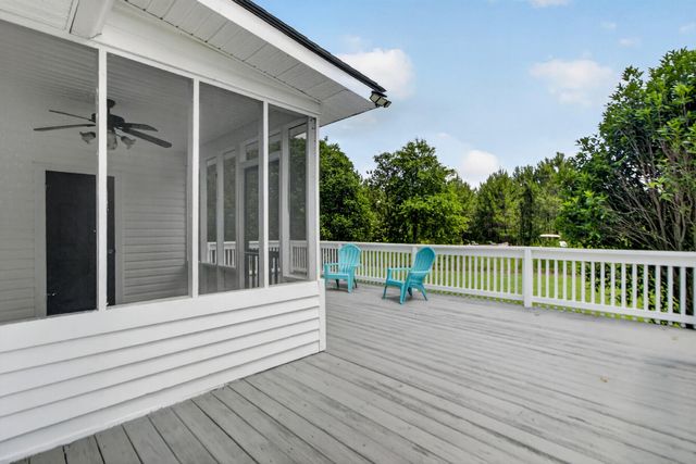 1824 Highway 61, Ridgeville, SC 29472