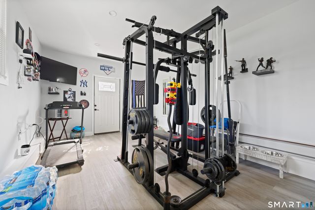 61 Muriel Drive, Stamford, CT 06907