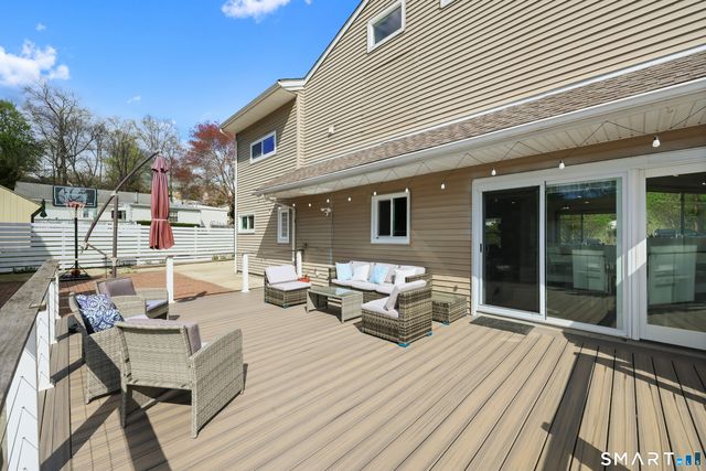 61 Muriel Drive, Stamford, CT 06907