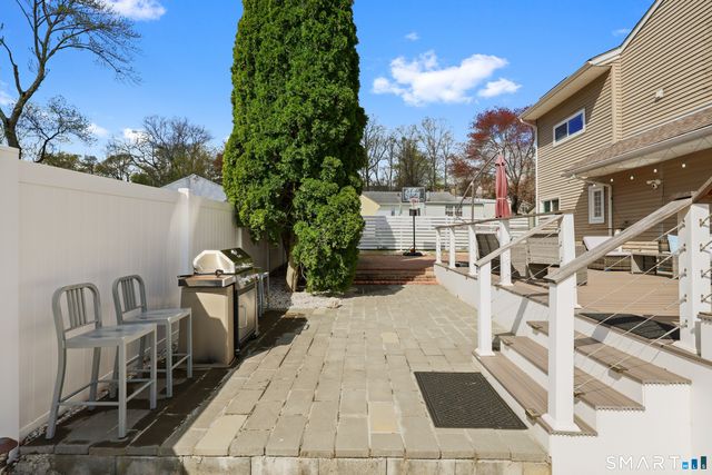 61 Muriel Drive, Stamford, CT 06907