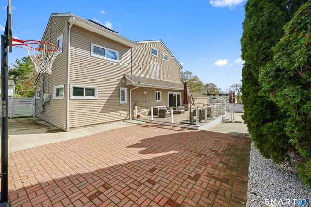 61 Muriel Drive, Stamford, CT 06907