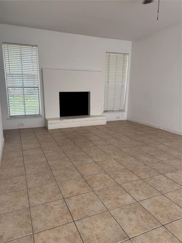 6645 Wanda Lane, Houston, TX 77074