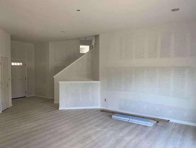 667 W Castor, Nixa, MO 65714