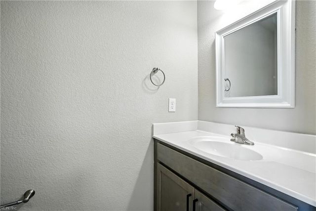 5000 Lacy CT, Suffolk, VA 23434