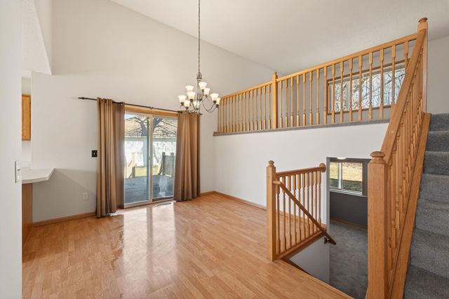 25749 Goldfinch Avenue, Wyoming, MN 55092