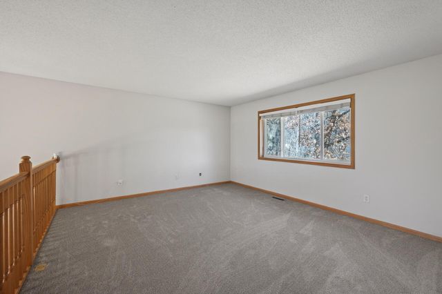 25749 Goldfinch Avenue, Wyoming, MN 55092