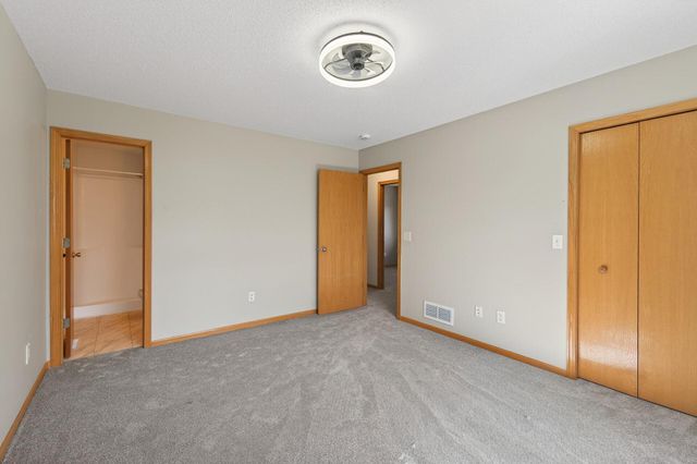 25749 Goldfinch Avenue, Wyoming, MN 55092