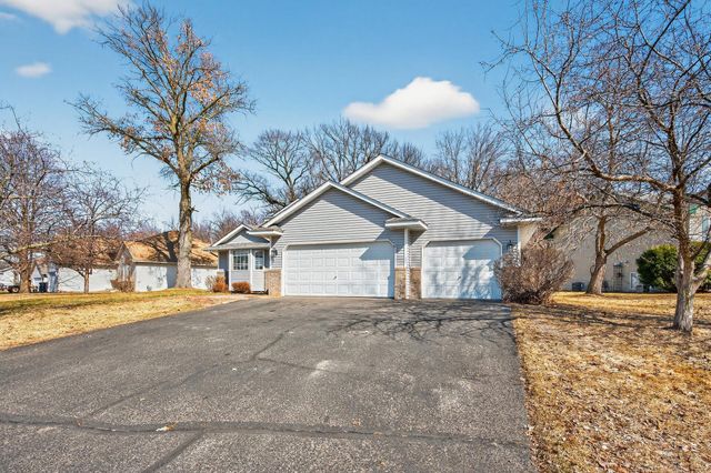 25749 Goldfinch Avenue, Wyoming, MN 55092