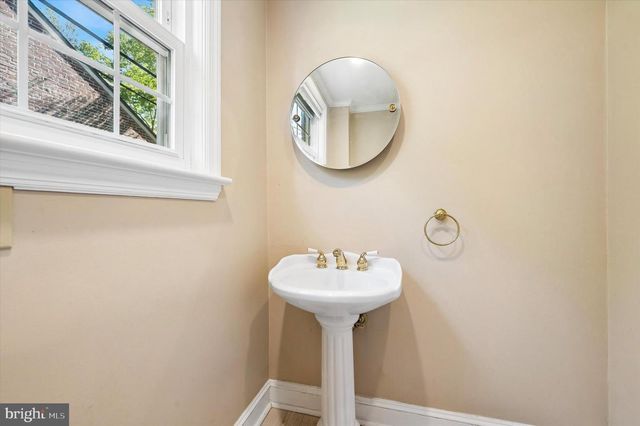 803 DOVER RD, Wynnewood, PA 19096