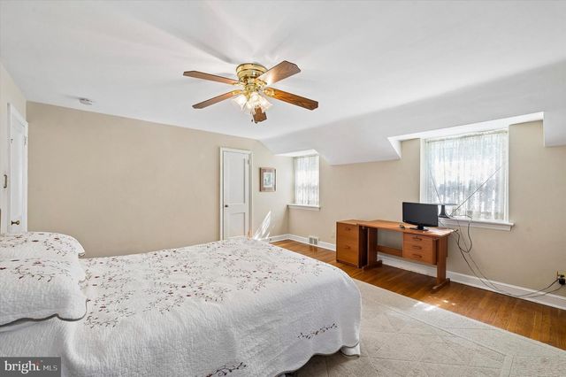 803 DOVER RD, Wynnewood, PA 19096