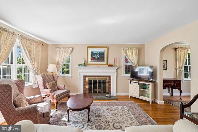 803 DOVER RD, Wynnewood, PA 19096