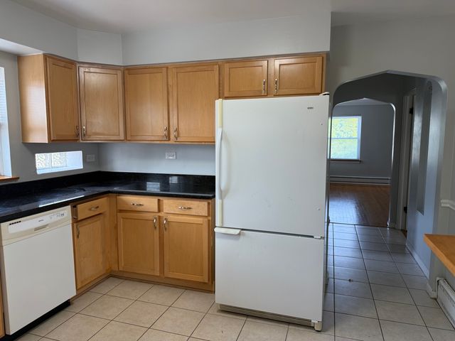1534 Clinton Place 2, River Forest, IL 60305