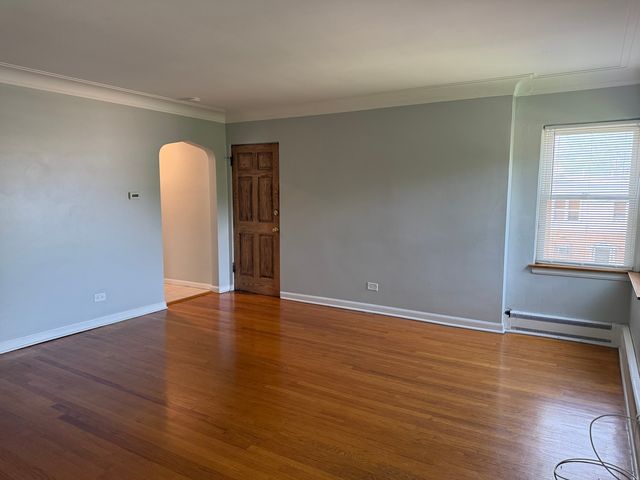 1534 Clinton Place 2, River Forest, IL 60305