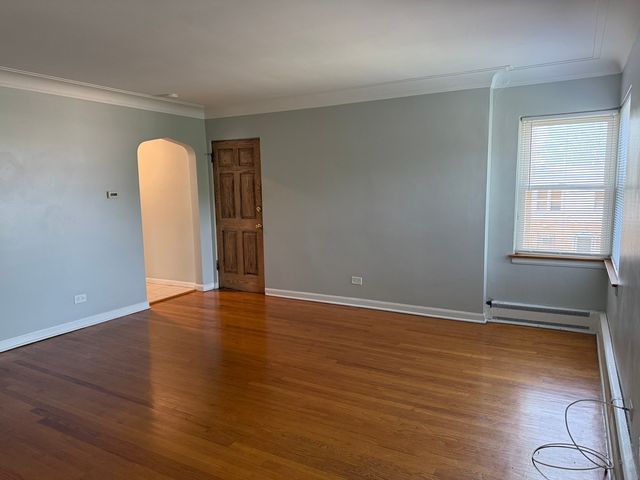 1534 Clinton Place 2, River Forest, IL 60305