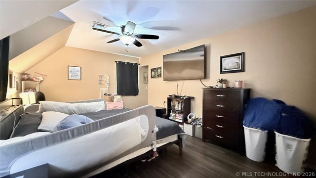 1218 E Boone Street, Tahlequah, OK 74464