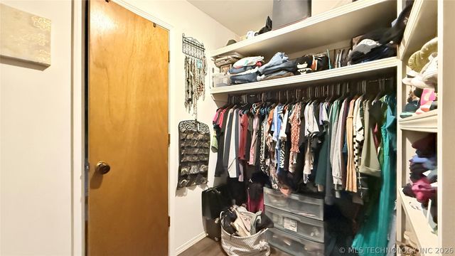 1218 E Boone Street, Tahlequah, OK 74464