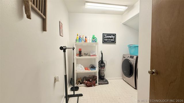 1218 E Boone Street, Tahlequah, OK 74464