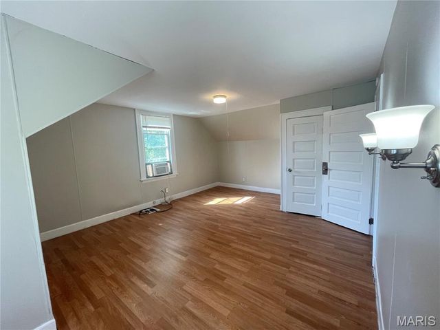 2128 Lexa Drive, St Louis, MO 63136