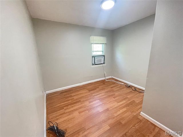 2128 Lexa Drive, St Louis, MO 63136