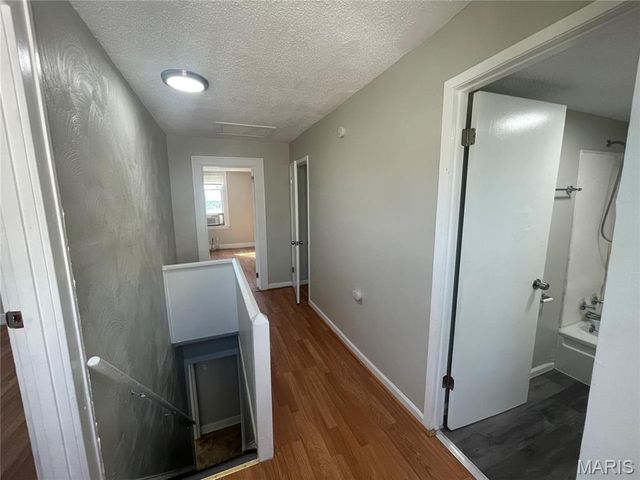 2128 Lexa Drive, St Louis, MO 63136