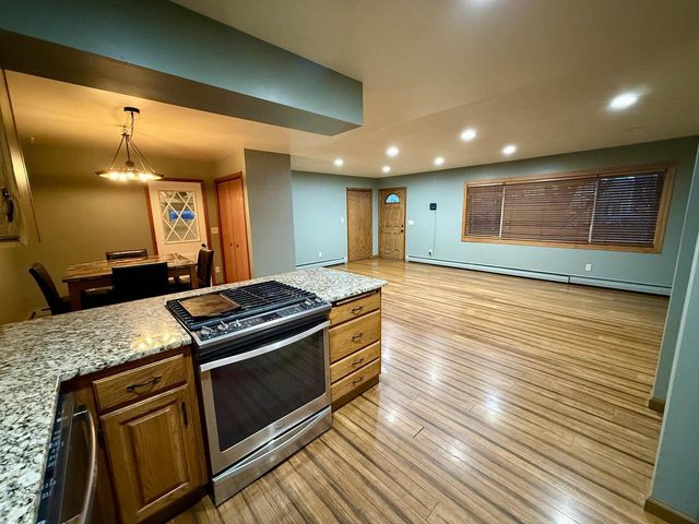 2716 E 3rd St, Superior, WI 54880