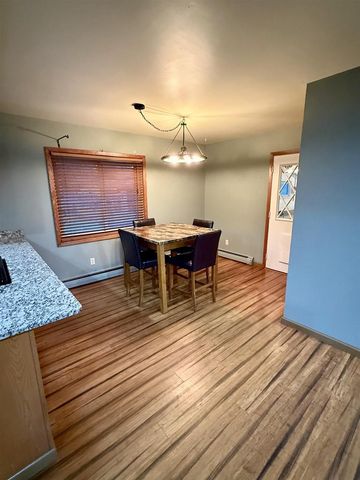 2716 E 3rd St, Superior, WI 54880