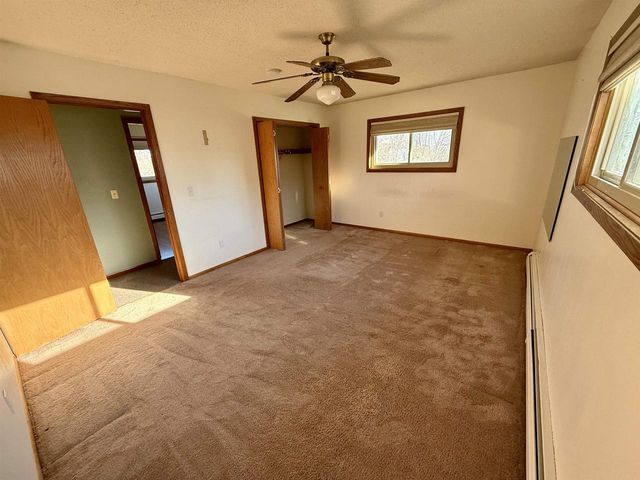 2716 E 3rd St, Superior, WI 54880