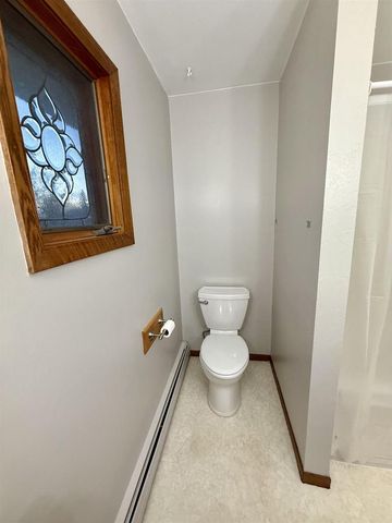 2716 E 3rd St, Superior, WI 54880