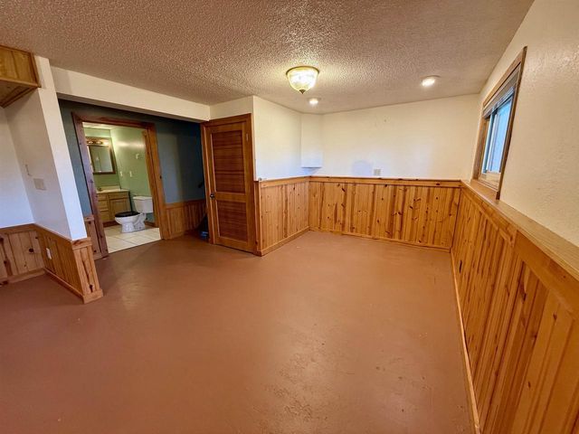 2716 E 3rd St, Superior, WI 54880