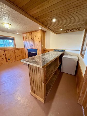 2716 E 3rd St, Superior, WI 54880