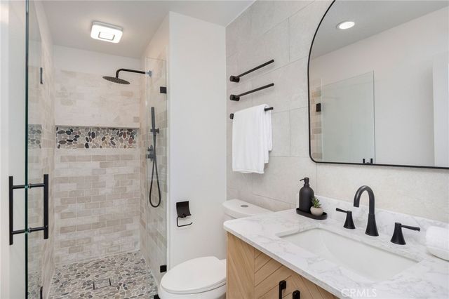 6 Broadleaf, Irvine, CA 92612