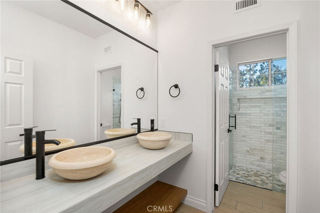 6 Broadleaf, Irvine, CA 92612