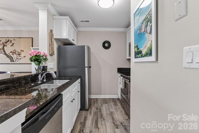 18695 Vineyard Point Lane, Cornelius, NC 28031