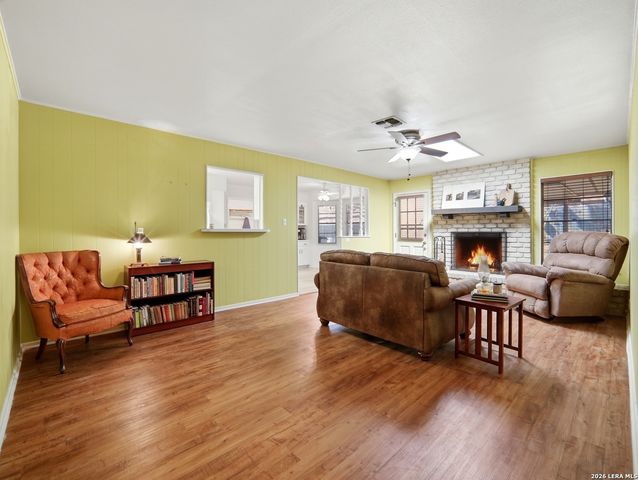 734 Balboa, Universal City, TX 78148