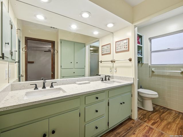 734 Balboa, Universal City, TX 78148