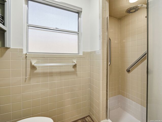 734 Balboa, Universal City, TX 78148