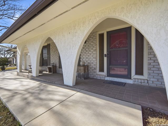 734 Balboa, Universal City, TX 78148