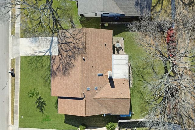 734 Balboa, Universal City, TX 78148