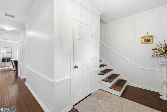 5 Prescott Walk NE, Atlanta, GA 30307