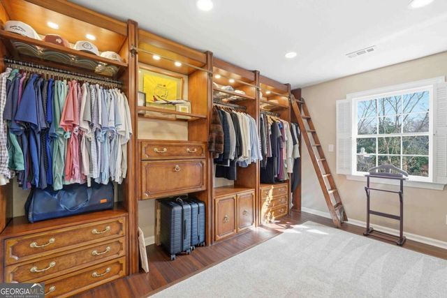 5 Prescott Walk NE, Atlanta, GA 30307