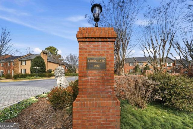 5 Prescott Walk NE, Atlanta, GA 30307