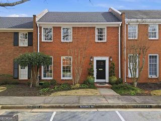 5 Prescott Walk NE, Atlanta, GA 30307